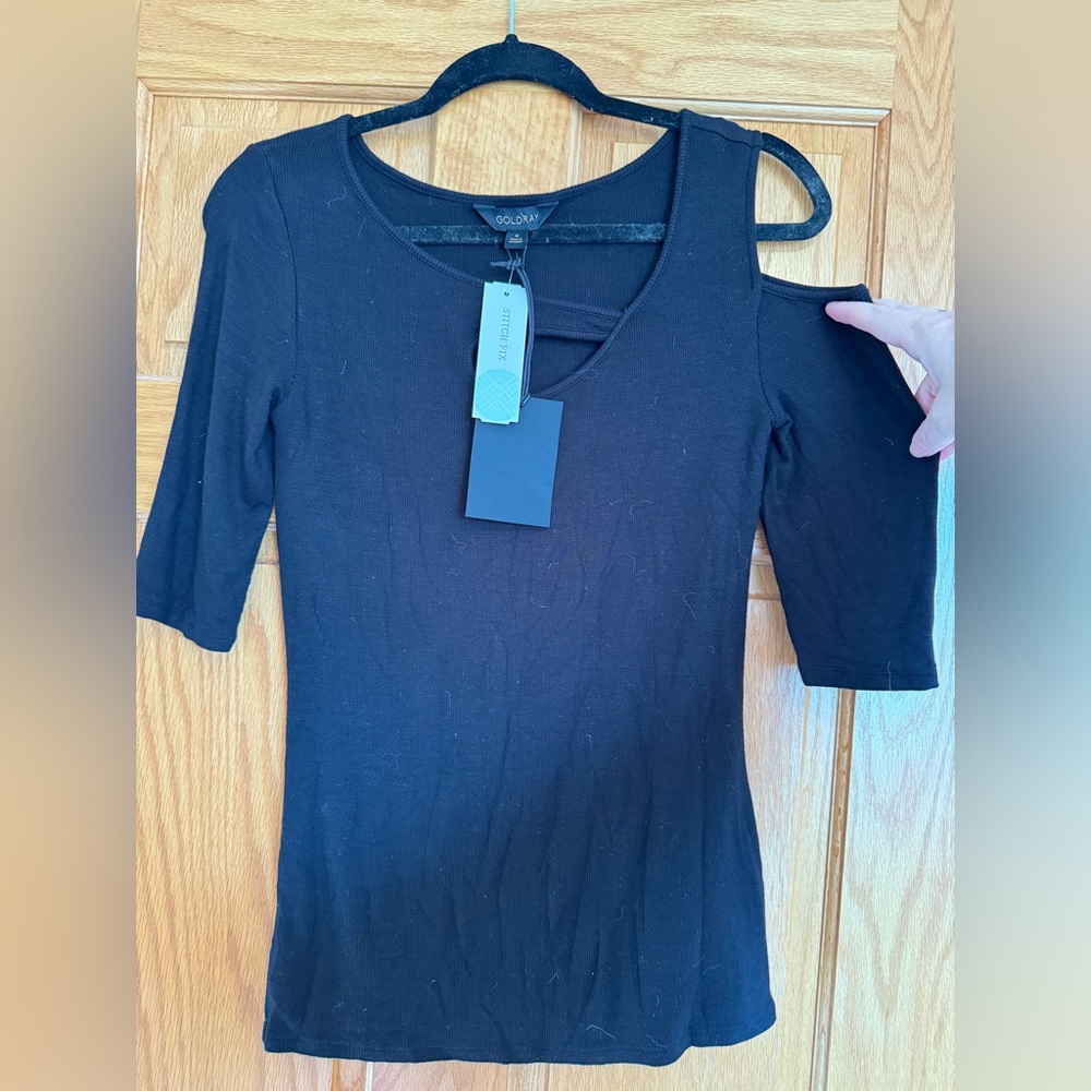 New with tags! Peekaboo shoulder lightweight sweater